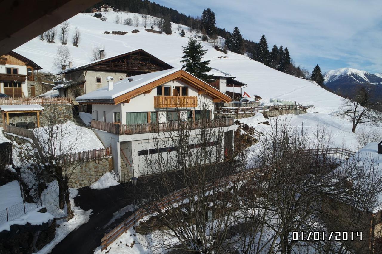 Saxlhof Aparthotel Stanga Екстериор снимка